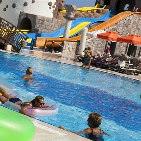 ホテル Iberotel Serra Palace 4*